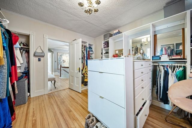 47 Salem St, Haverhill, MA 01835