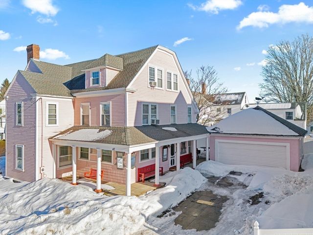 47 Salem St, Haverhill, MA 01835