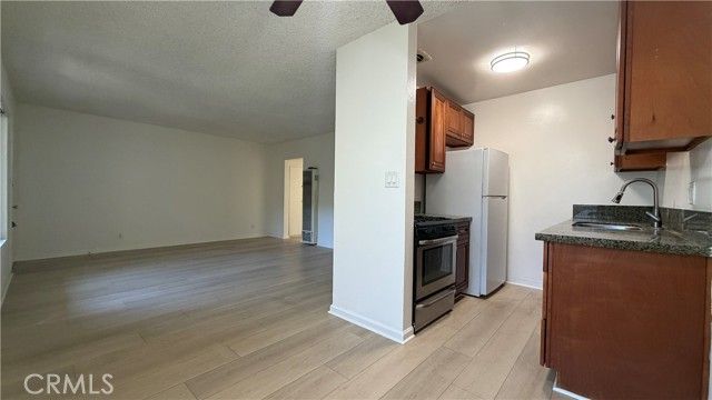 866 W El Repetto B, Monterey Park, CA 91754