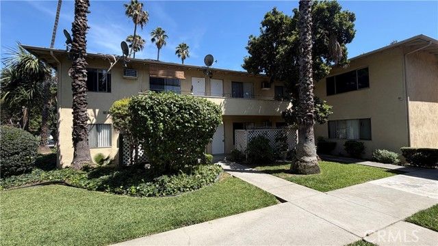866 W El Repetto B, Monterey Park, CA 91754