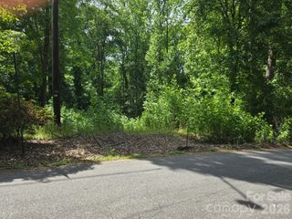 212 Montgomery Drive, Statesville, NC 28625