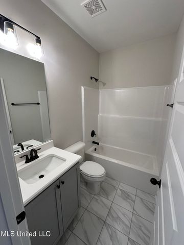 728 Lucas Lane, Hernando, MS 38632