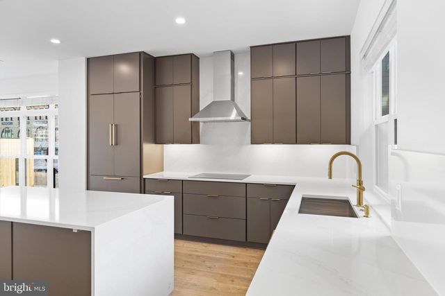 5502 TOPAZ LN, Bethesda, MD 20816