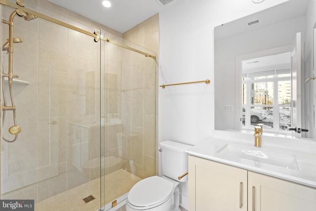 5502 TOPAZ LN, Bethesda, MD 20816