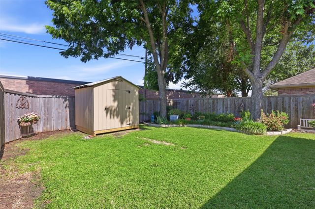 6300 Bronze Leaf Drive, Plano, TX 75023
