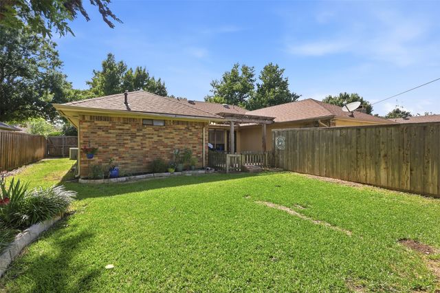 6300 Bronze Leaf Drive, Plano, TX 75023