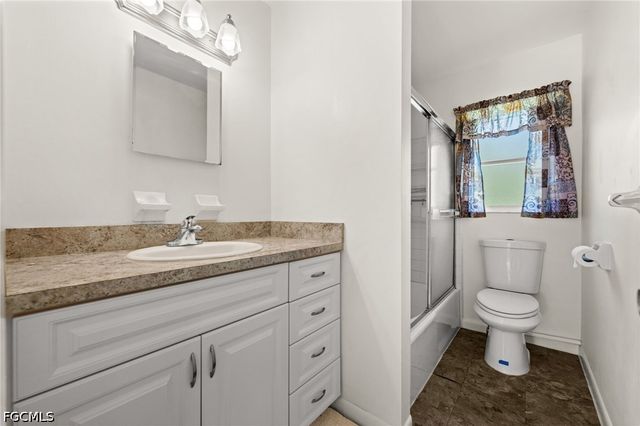 2976 Ribbon CT, Fort Myers, FL 33905