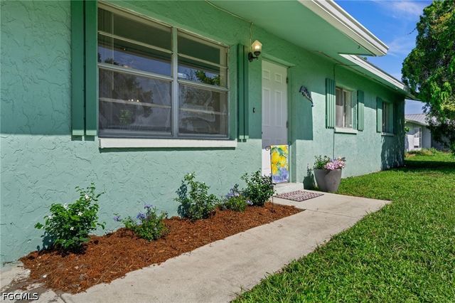 2976 Ribbon CT, Fort Myers, FL 33905