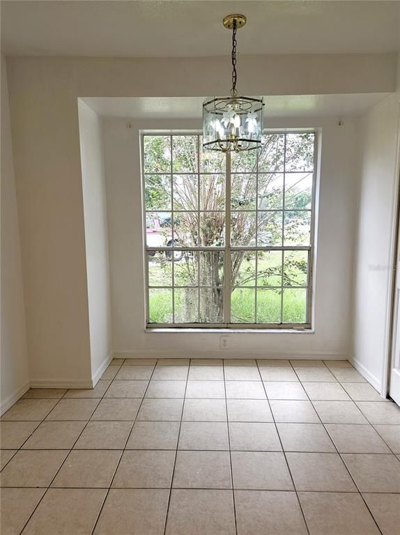 Image 4 of property listing at Address unavailable.