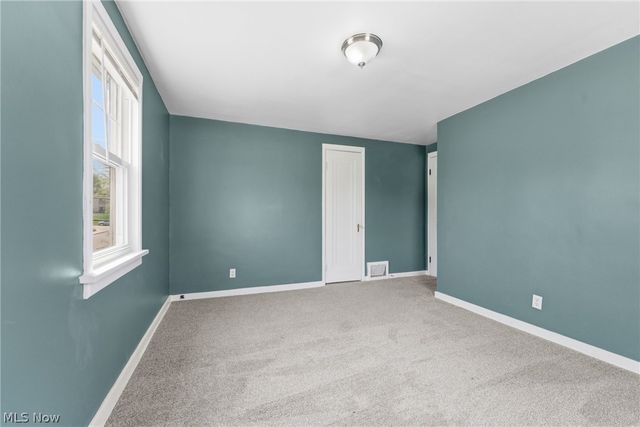 1618 Hobart Avenue NE, Massillon, OH 44646