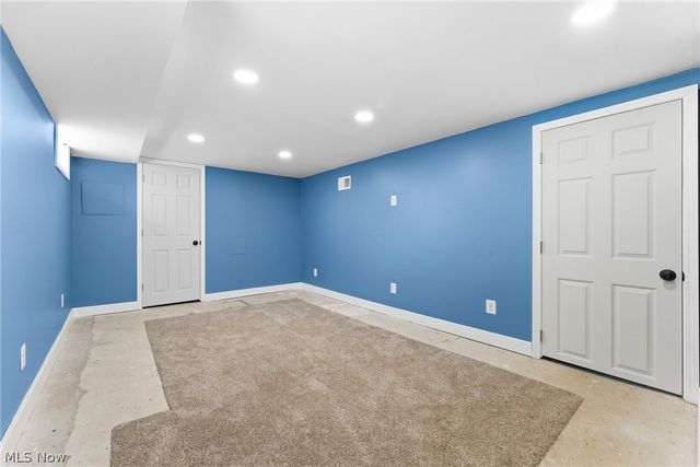 1618 Hobart Avenue NE, Massillon, OH 44646