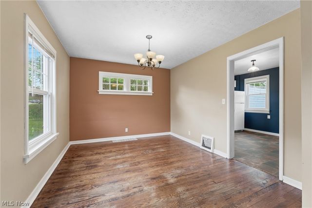 1618 Hobart Avenue NE, Massillon, OH 44646
