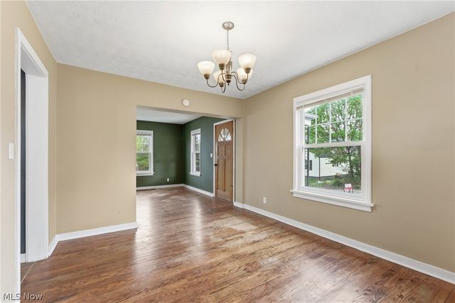 1618 Hobart Avenue NE, Massillon, OH 44646