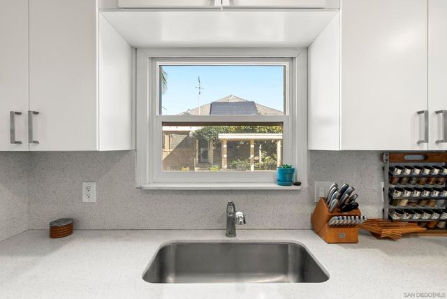 4020 22 Front St, San Diego, CA 92103