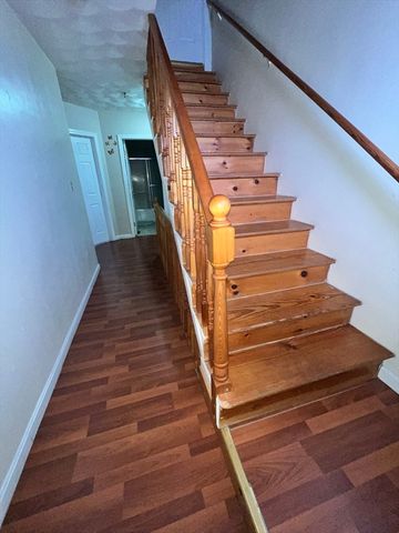 164 Union St 164, Lawrence, MA 01841