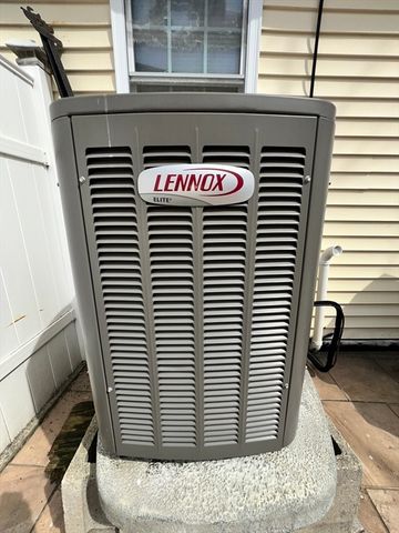 164 Union St 164, Lawrence, MA 01841