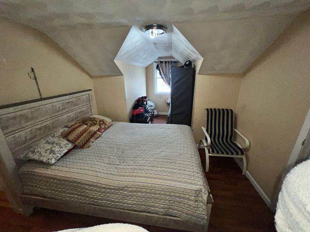 164 Union St 164, Lawrence, MA 01841