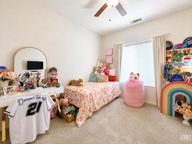 10406 Pepperwood Drive, Bakersfield, CA 93311