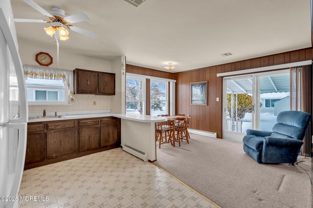 62 Scarborough Place, Toms River, NJ 08757