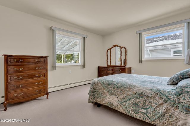 62 Scarborough Place, Toms River, NJ 08757