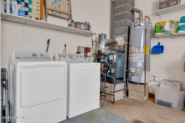 62 Scarborough Place, Toms River, NJ 08757