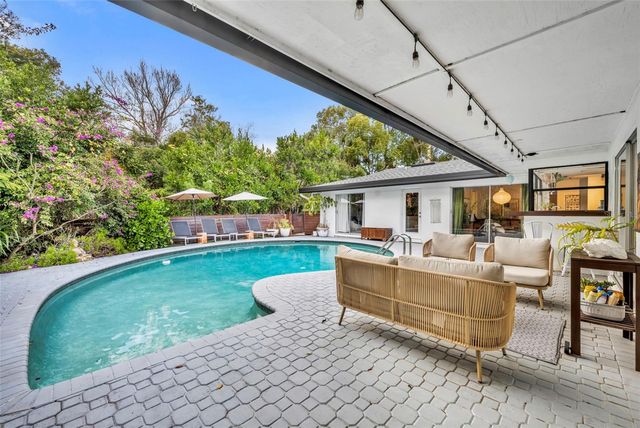 821 WOODS COURT, Maitland, FL 32751