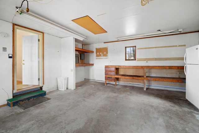 730 5th Street, Buffalo, IA 52728