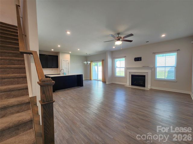 10412 Dalton Woods Court NW, Huntersville, NC 28078