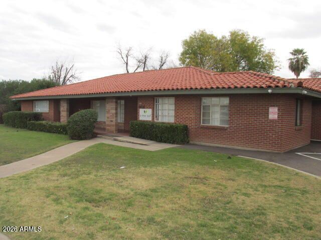 901 E UNIVERSITY Drive, Mesa, AZ 85203