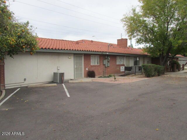 901 E UNIVERSITY Drive, Mesa, AZ 85203