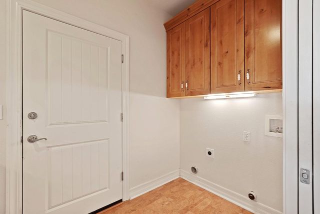 6120 Eschinger Rd, Elk Grove, CA 95757