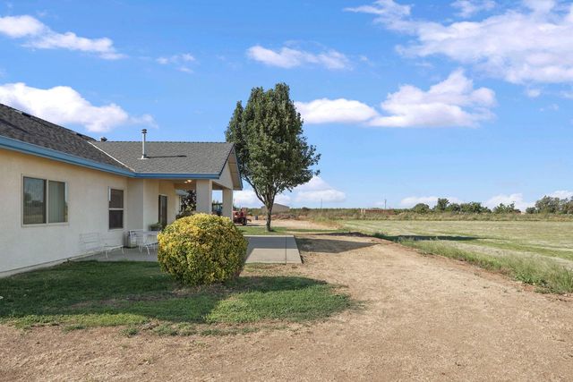 6120 Eschinger Rd, Elk Grove, CA 95757