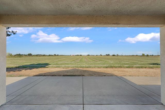 6120 Eschinger Rd, Elk Grove, CA 95757