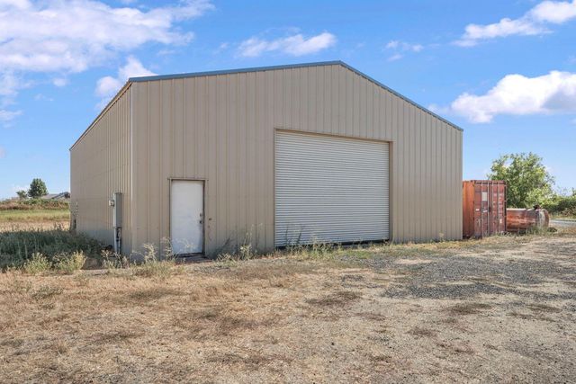 6120 Eschinger Rd, Elk Grove, CA 95757