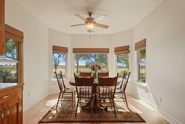 6120 Eschinger Rd, Elk Grove, CA 95757