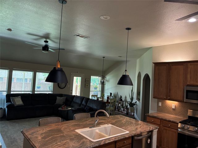 9524 Side Saddle Trail, Fort Worth, TX 76131