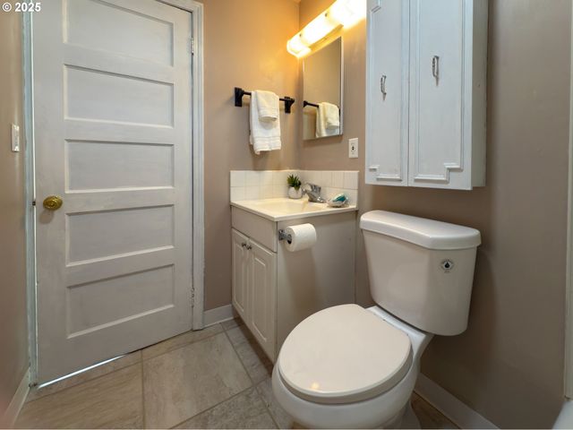 310 15TH Ave, Seaside, OR 97138