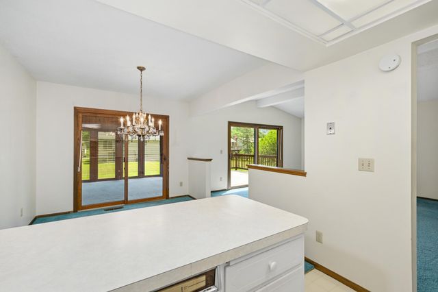 3248 Brunswick Avenue N, Crystal, MN 55422