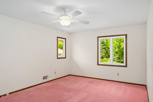 3248 Brunswick Avenue N, Crystal, MN 55422