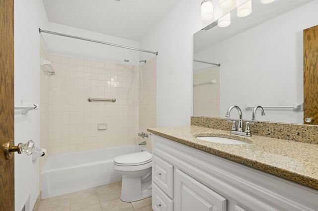 3248 Brunswick Avenue N, Crystal, MN 55422