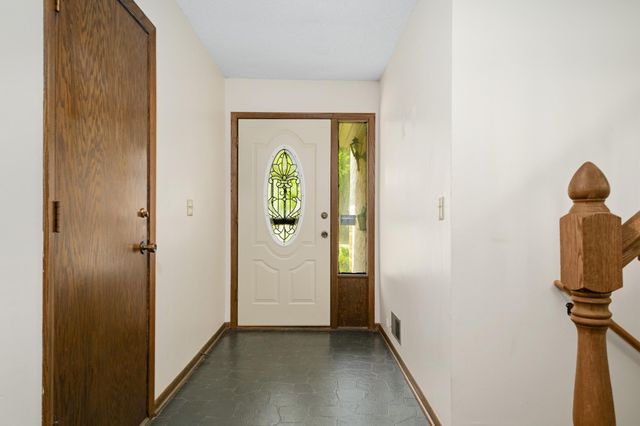 3248 Brunswick Avenue N, Crystal, MN 55422