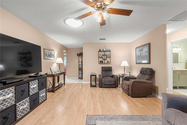 9256 SW 82ND TERRACE E, Ocala, FL 34481