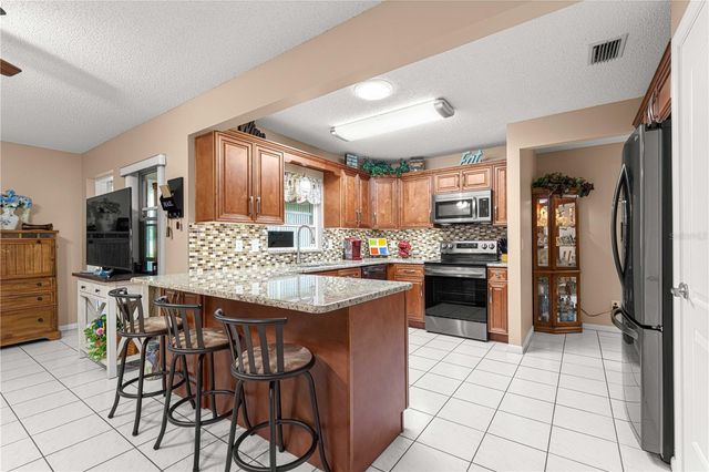 9256 SW 82ND TERRACE E, Ocala, FL 34481