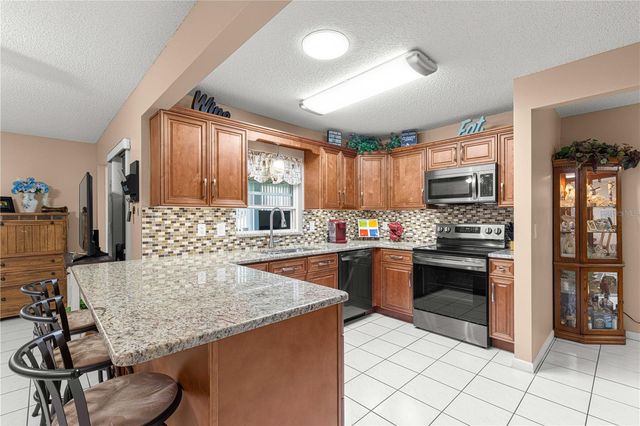 9256 SW 82ND TERRACE E, Ocala, FL 34481