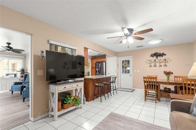 9256 SW 82ND TERRACE E, Ocala, FL 34481