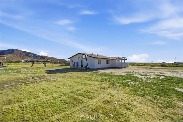 1163 Smith, Adelanto, CA 92301