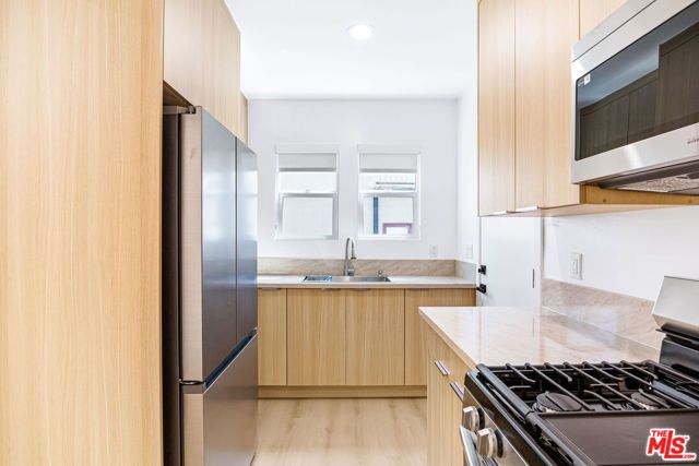 1342 S Ogden Drive, Los Angeles, CA 90019