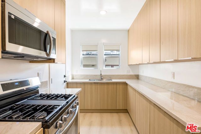 1342 S Ogden Drive, Los Angeles, CA 90019