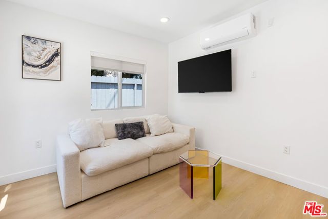1342 S Ogden Drive, Los Angeles, CA 90019