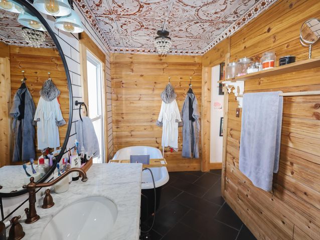 5131 Deeds Road, Granville, OH 43023